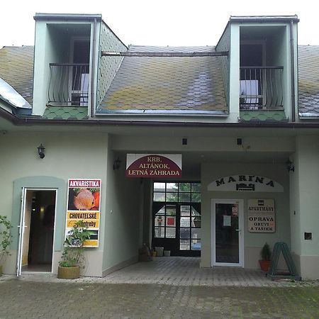 Penzion Marina Pri Slovenskej Restauracii Brezno Exterior photo